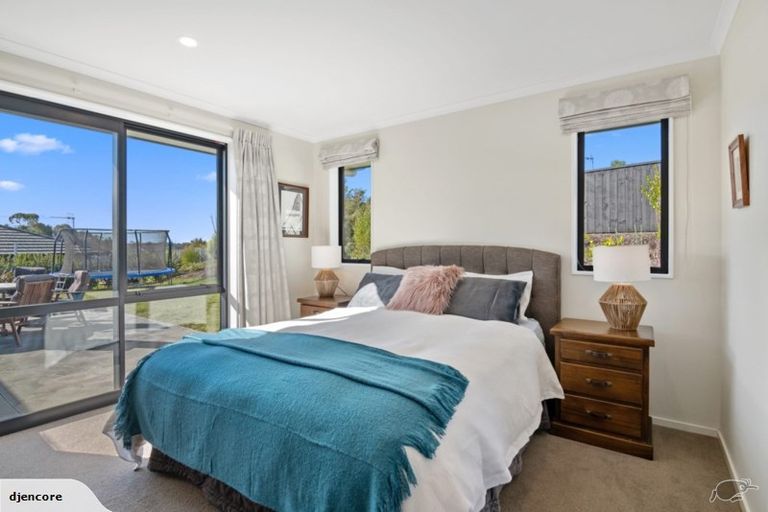 Photo of property in 8 Catherine Road, Mapua, 7005