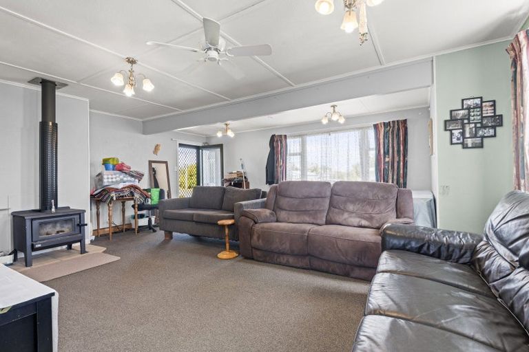 Photo of property in 7 Milne Street, Sanson, 4817
