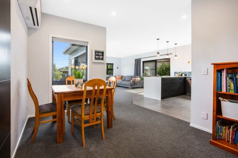 Photo of property in 9b Saint Ives Drive, Camborne, Porirua, 5026