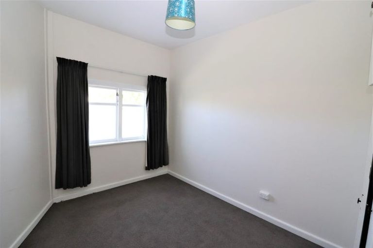 Photo of property in 112 Selwyn Street, Somerfield, Christchurch, 8024
