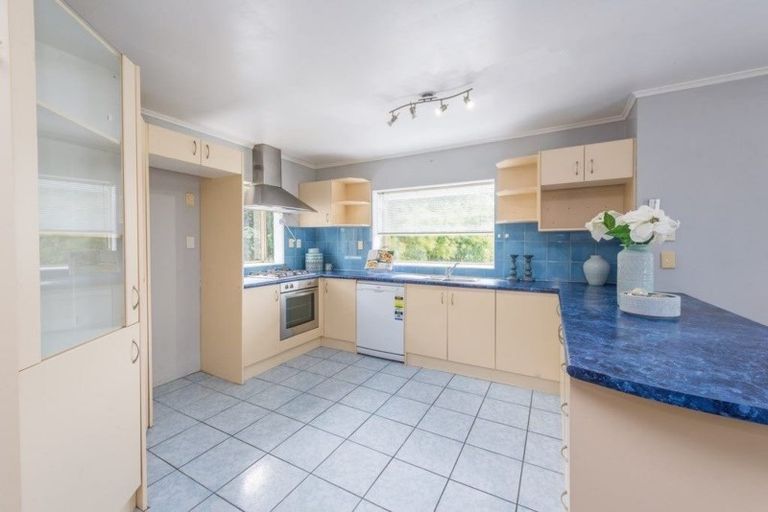 Photo of property in 2/78 Carlisle Road, Browns Bay, Auckland, 0632