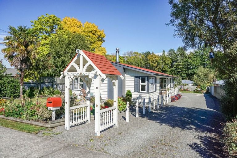 Photo of property in 7 Robinson Street, Cheviot, 7310