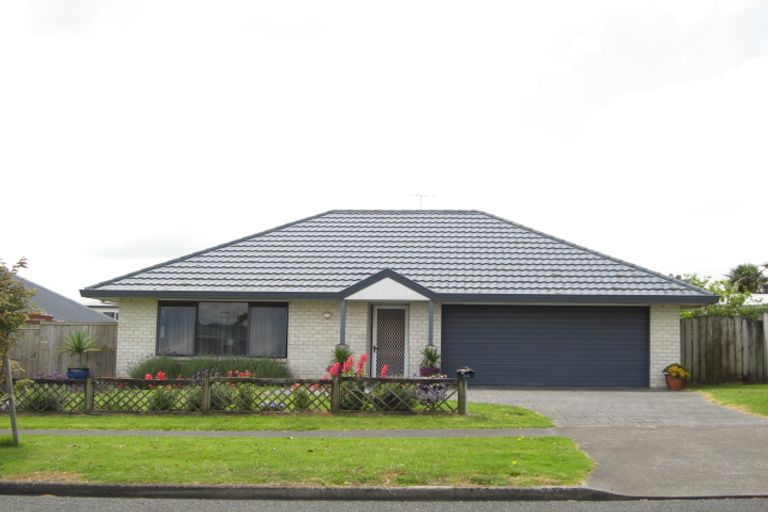 Photo of property in 34 Wellington Street, Pukekohe, 2120