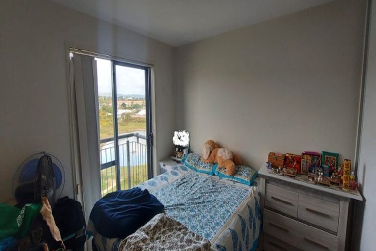 Photo of property in 5g/17 Crown Lynn Place, New Lynn, Auckland, 0600