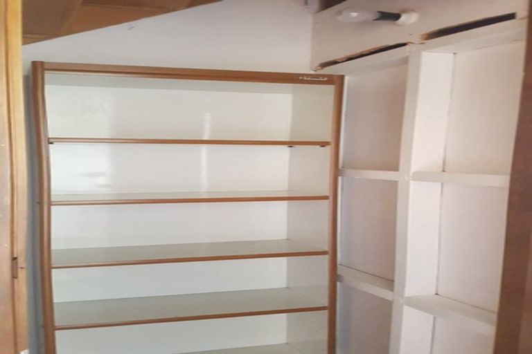 Photo of property in 15 Colin Wild Place, Glenfield, Auckland, 0629