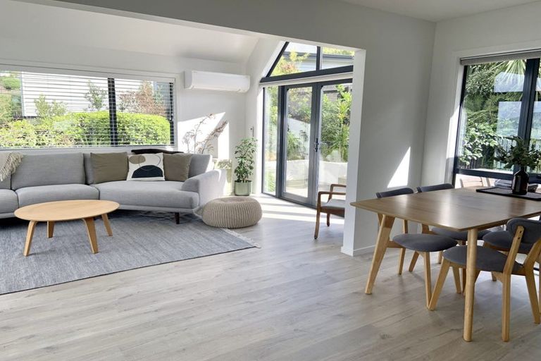 Photo of property in 26b Cornwall Road, Lyttelton, 8082