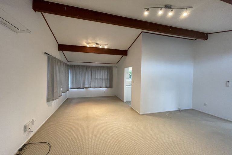 Photo of property in 19 Galvan Avenue, Sunnyhills, Auckland, 2010