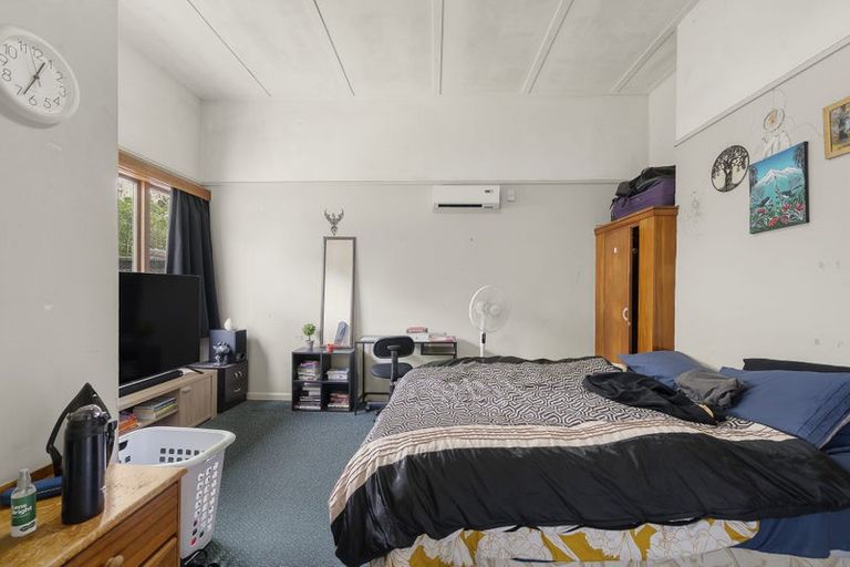 Photo of property in 25 Myrtle Crescent, Mount Cook, Wellington, 6021