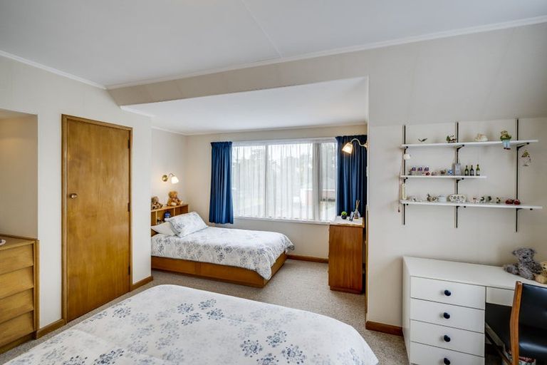 Photo of property in 1009 Caroline Road, Mayfair, Hastings, 4122