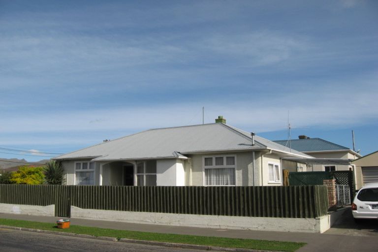 Photo of property in 74 Charles Street, Waltham, Christchurch, 8011