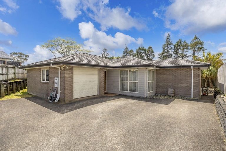 Photo of property in 24a Miriam Corban Heights, Henderson, Auckland, 0612