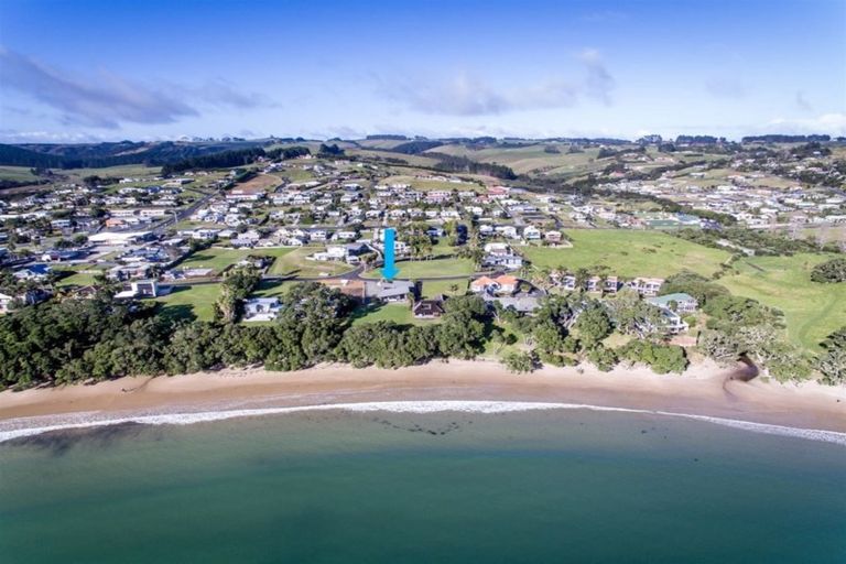 Photo of property in 36 Bayside Drive, Coopers Beach, 0420