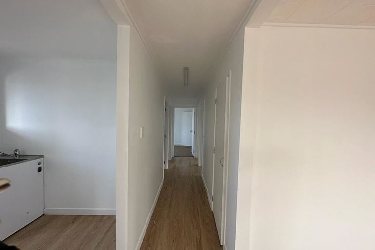 Photo of property in 4 Serrano Place, Clover Park, Auckland, 2023