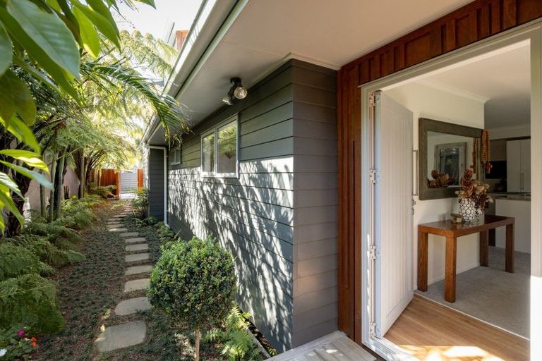 Photo of property in 25 Grove Avenue, Mount Maunganui, 3116