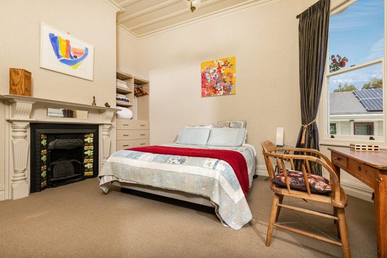 Photo of property in 278a Forest Hill Road, Waiatarua, Auckland, 0612