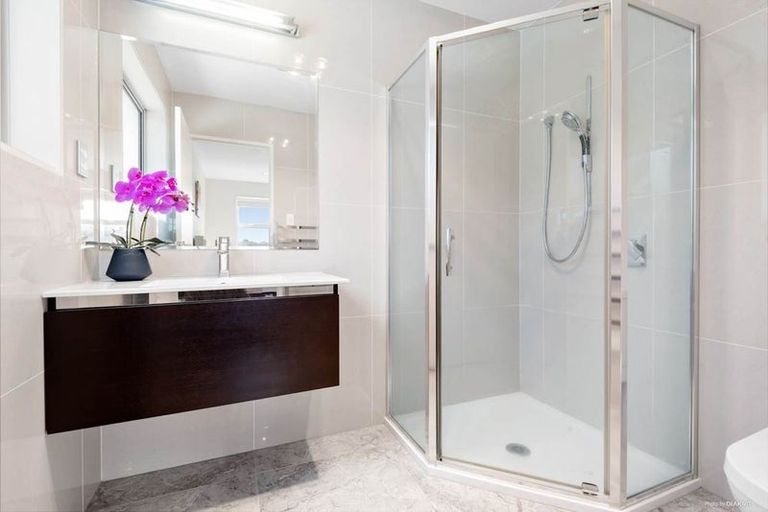 Photo of property in 5 Kiltole Drive, Flat Bush, Auckland, 2019