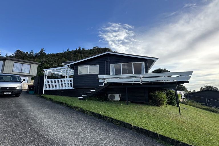 Photo of property in 1a Tirinui Crescent, Tairua, 3508