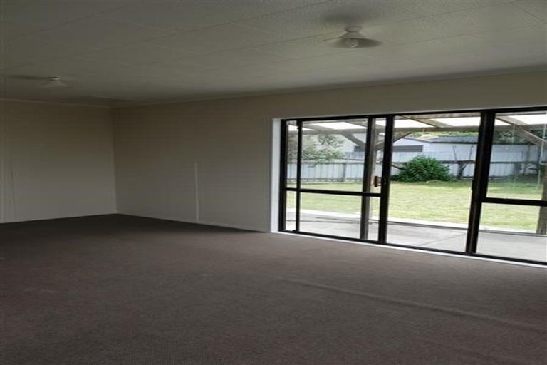 Photo of property in 290 Flaxmere Avenue, Flaxmere, Hastings, 4120