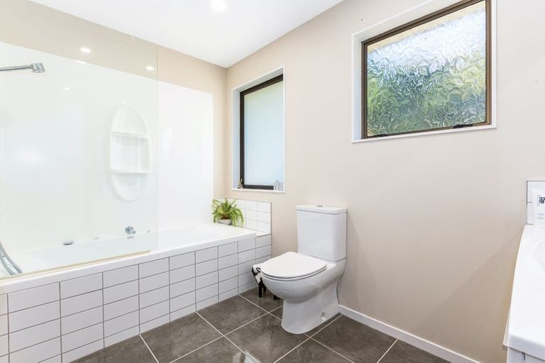 Photo of property in 12 Bosun Terrace, Whitby, Porirua, 5024