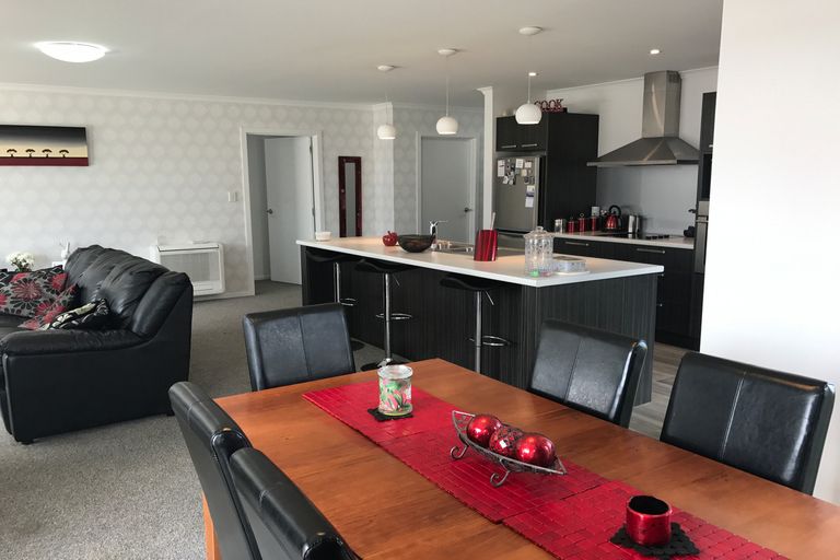 Photo of property in 57 Severn Street, Green Island, Dunedin, 9018