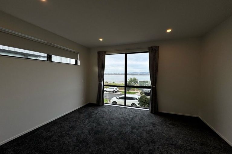 Photo of property in 103 Limestone Drive, Hobsonville, Auckland, 0616