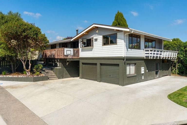 Photo of property in 73 Hyde Avenue, Richmond Heights, Taupo, 3330