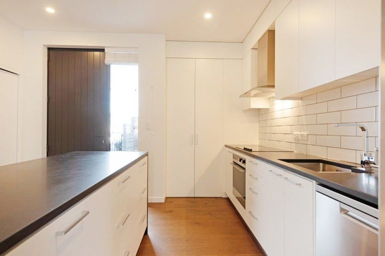 Photo of property in 5/20 Trent Street, Island Bay, Wellington, 6023