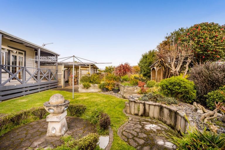 Photo of property in 231 Glover Road, Hawera, 4610