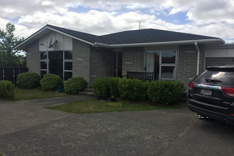 Photo of property in 141 Hamilton Avenue, Ilam, Christchurch, 8041