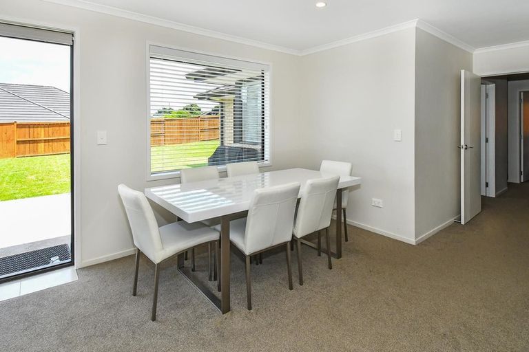 Photo of property in 10 Helenvale Crescent, Pokeno, 2402