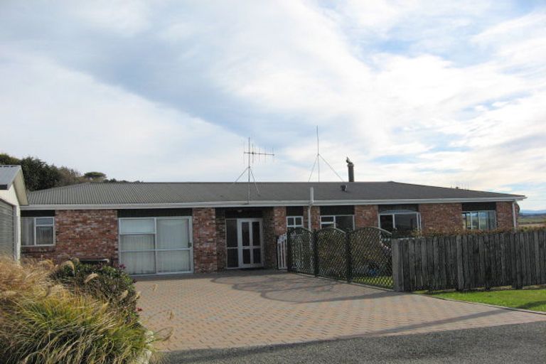 Photo of property in 17 Harbour Terrace, Kakanui, Oamaru, 9495