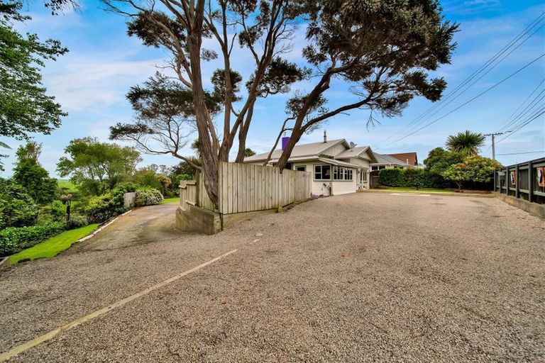 Photo of property in 20 Douglas Street, Hawera, 4610