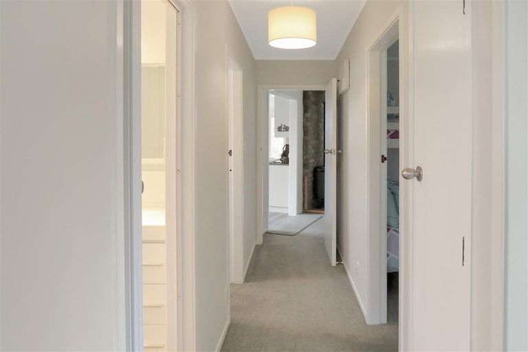 Photo of property in 12 Chaucer Place, Owhata, Rotorua, 3010