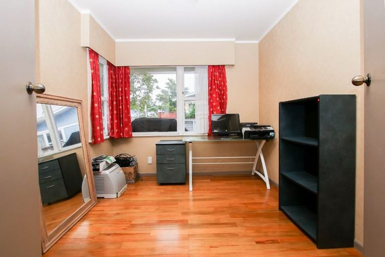 Photo of property in 26 Larnach Street, St Andrews, Hamilton, 3200