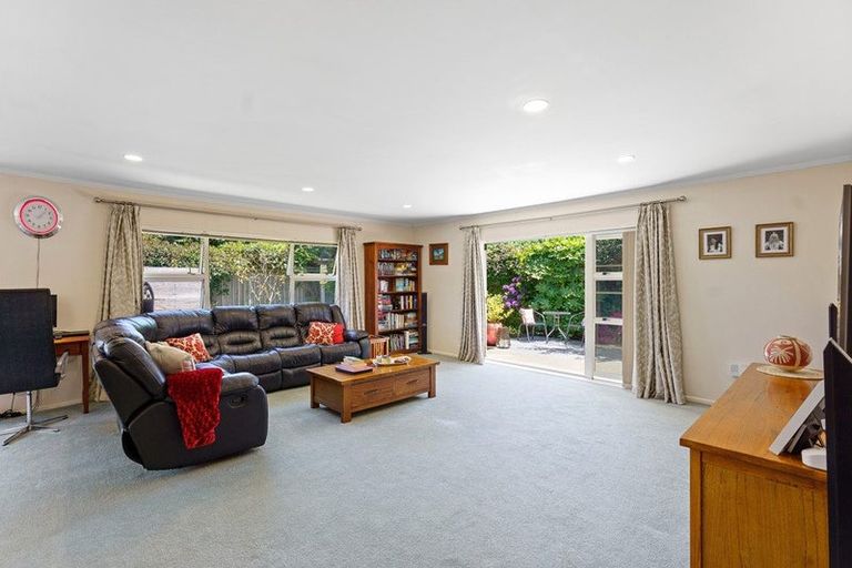 Photo of property in 308a Te Moana Road, Waikanae, 5036