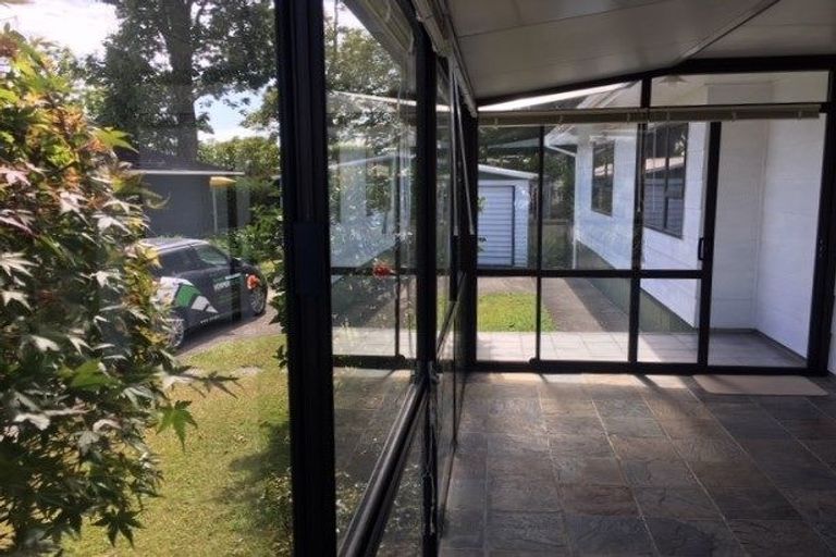 Photo of property in 6 Walnut Grove, Omokoroa, 3114