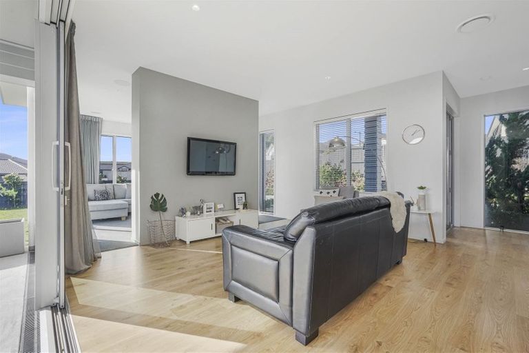 Photo of property in 10 Rigg Place, Flagstaff, Hamilton, 3210