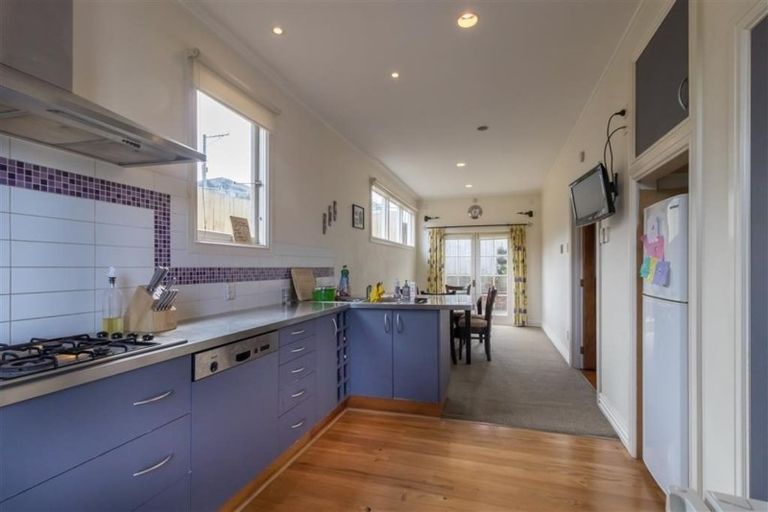 Photo of property in 22 Selkirk Street, Roslyn, Dunedin, 9010