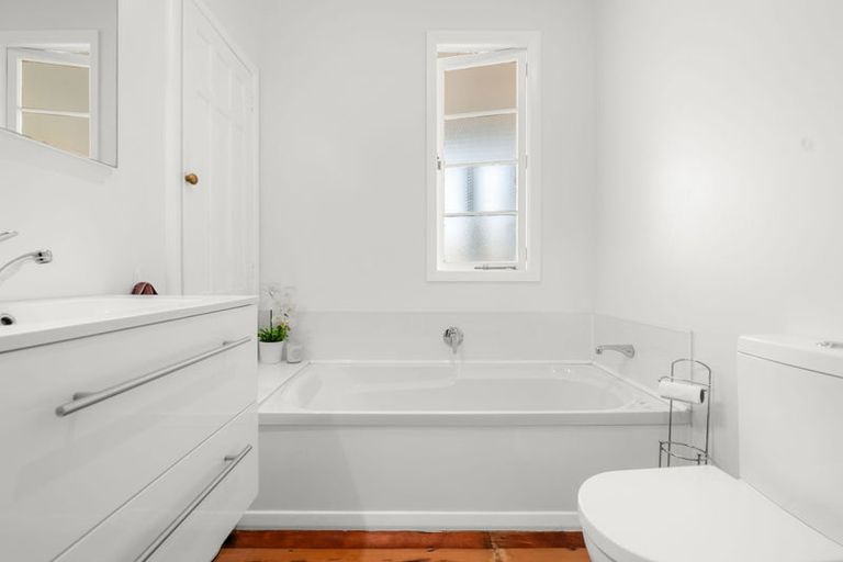 Photo of property in 15 Rawene Street, Nawton, Hamilton, 3200