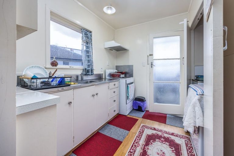 Photo of property in 28 Landscape Road, Papatoetoe, Auckland, 2025