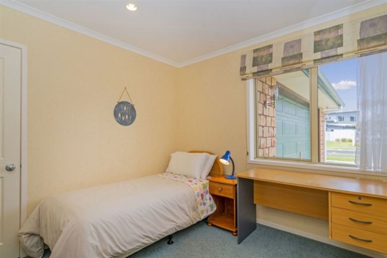 Photo of property in 4 Pelican Place, Whitianga, 3510