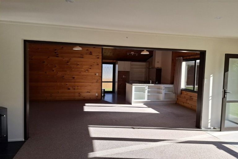 Photo of property in 8 Daniell Street, Bulls, 4818