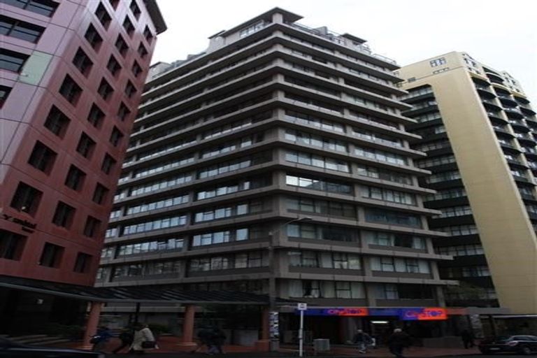 Photo of property in Terrace Tower Apartments, 13c/126 The Terrace, Wellington Central, Wellington, 6011