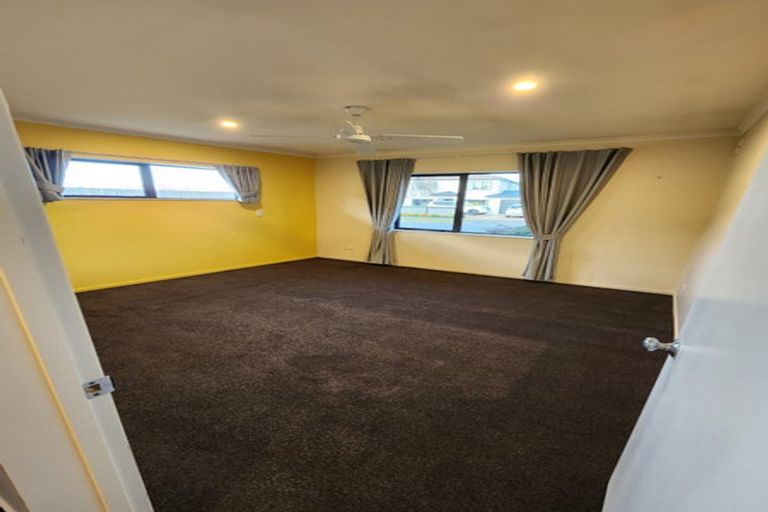 Photo of property in 2 Rawei Place, Harewood, Christchurch, 8051