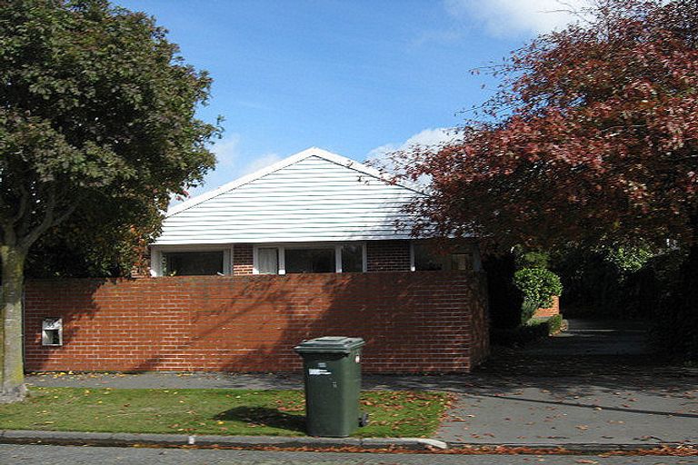 Photo of property in 55 Raxworthy Street, Ilam, Christchurch, 8041