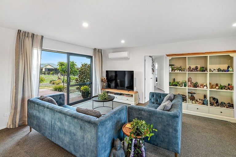 Photo of property in 81 Kingsdowne Drive, West Melton, 7618