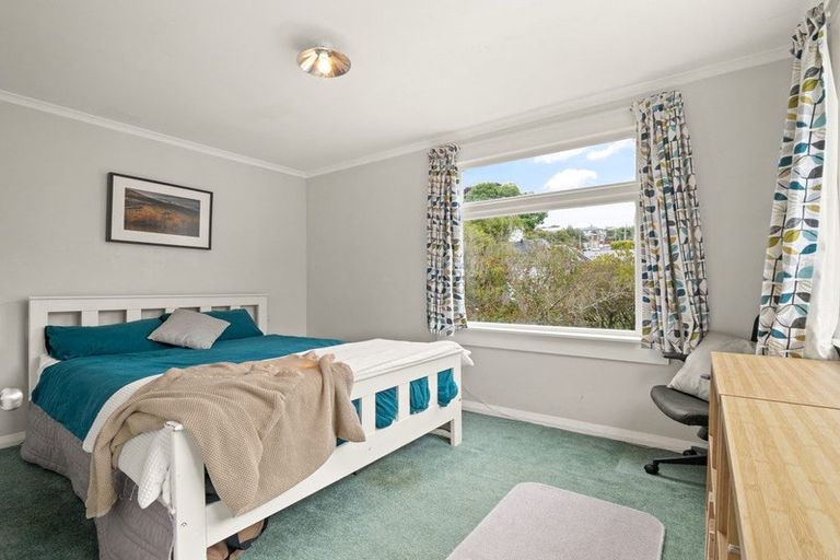 Photo of property in 10 Whitby Street, Mornington, Dunedin, 9011