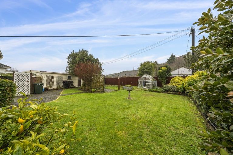 Photo of property in 11 Harris Street, Naenae, Lower Hutt, 5011