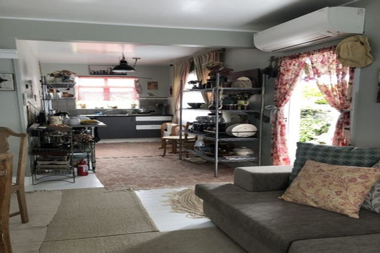 Photo of property in 16 Walshs Road, Allenton, Ashburton, 7700