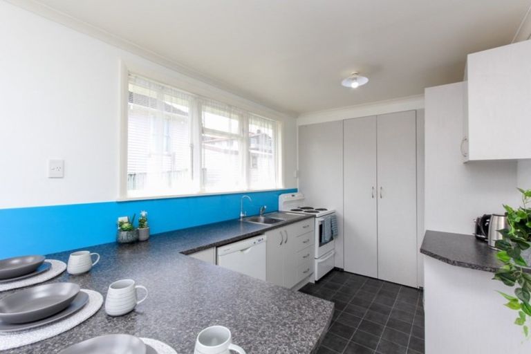 Photo of property in 30 Parsons Street, Vogeltown, New Plymouth, 4310